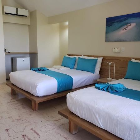 Paradise Island Beach Resort Punta Rucia Esterno foto