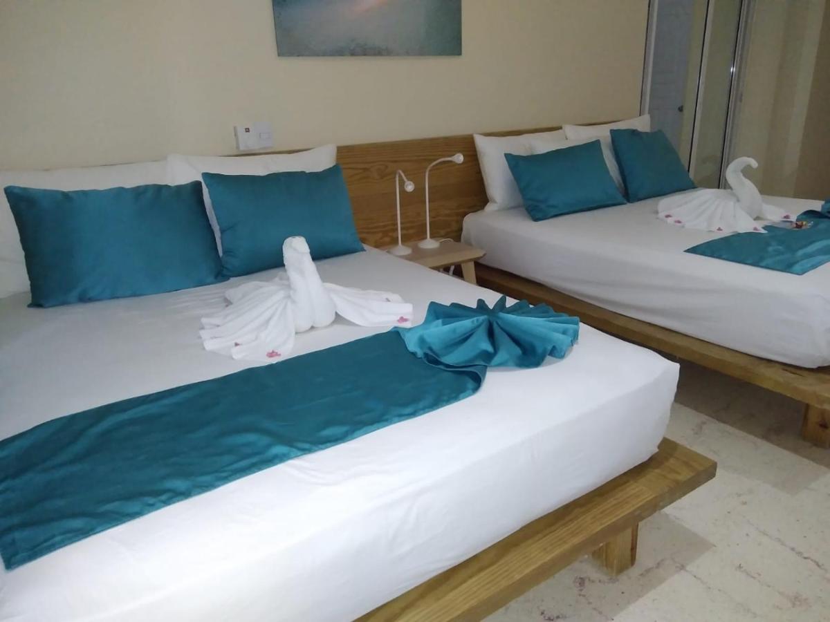 Paradise Island Beach Resort Punta Rucia Esterno foto