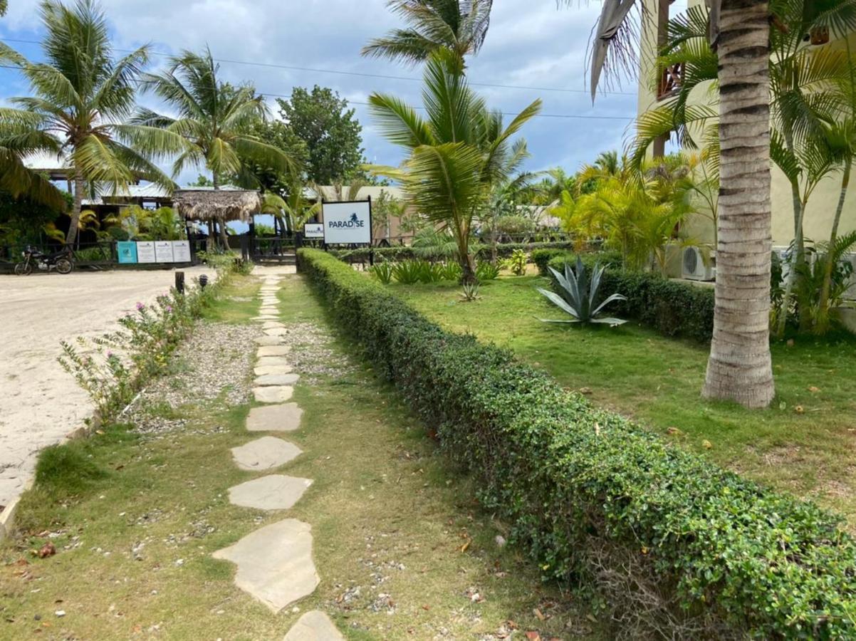 Paradise Island Beach Resort Punta Rucia Esterno foto