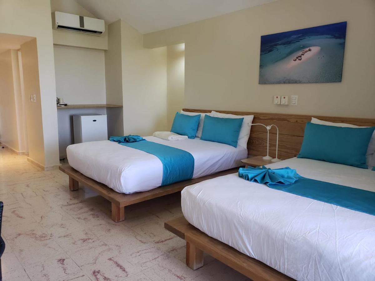 Paradise Island Beach Resort Punta Rucia Esterno foto