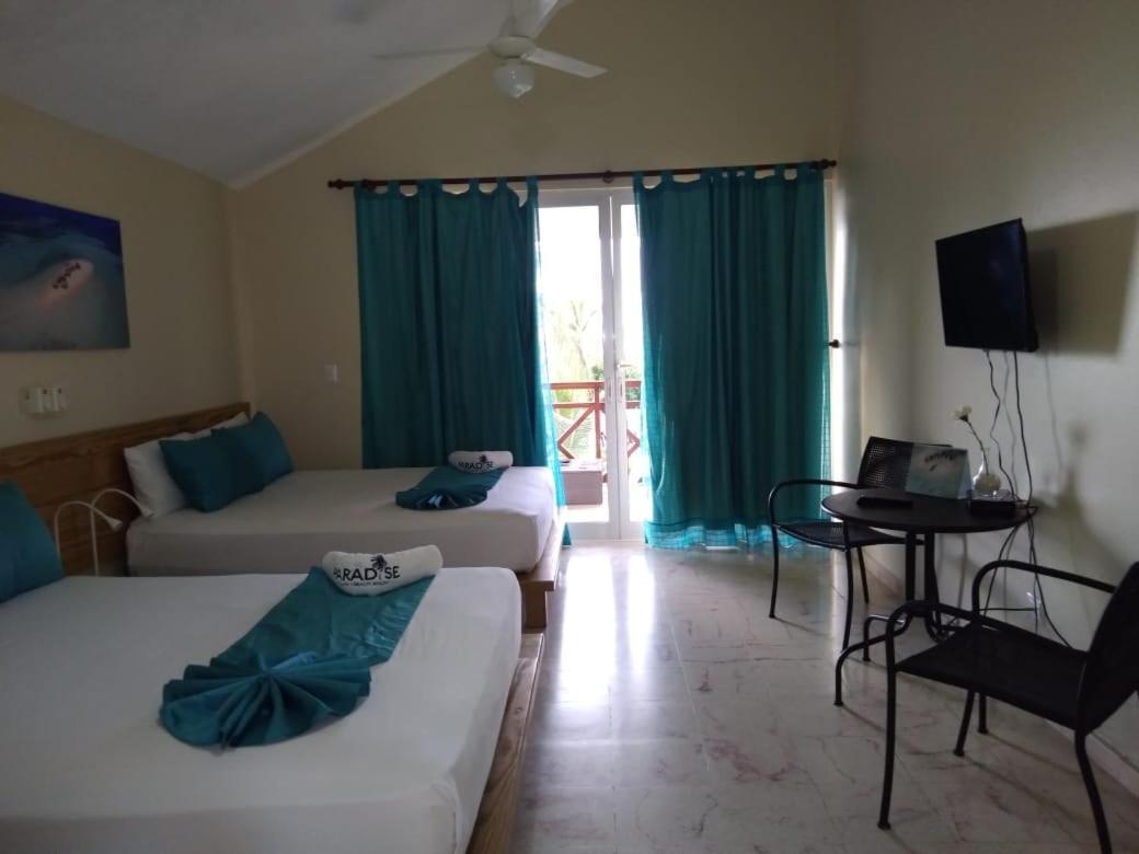 Paradise Island Beach Resort Punta Rucia Esterno foto