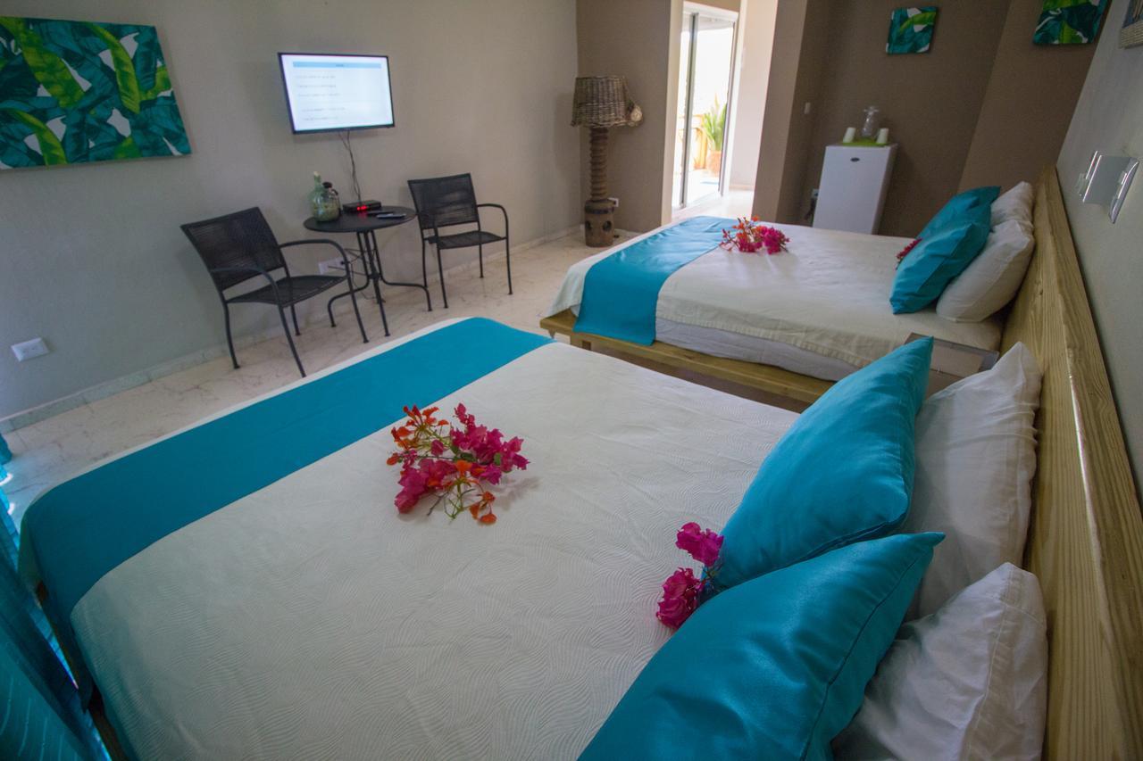Paradise Island Beach Resort Punta Rucia Esterno foto